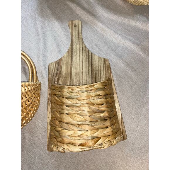 Home Decor Lot Wall Hanging Baskets 3 Stacking Basket Set Large Basket on Board - Picture 6 of 6